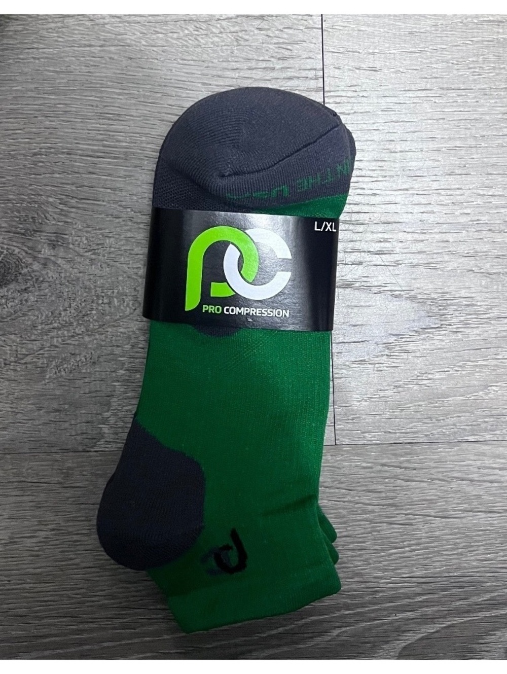 Pro Compression Performance Socks L/XL Green and Gray